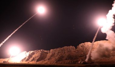 Συρία: Πυραυλικές επιθέσεις κατά αμερικανικής βάσης στο βορειοανατολικό τμήμα της χώρας