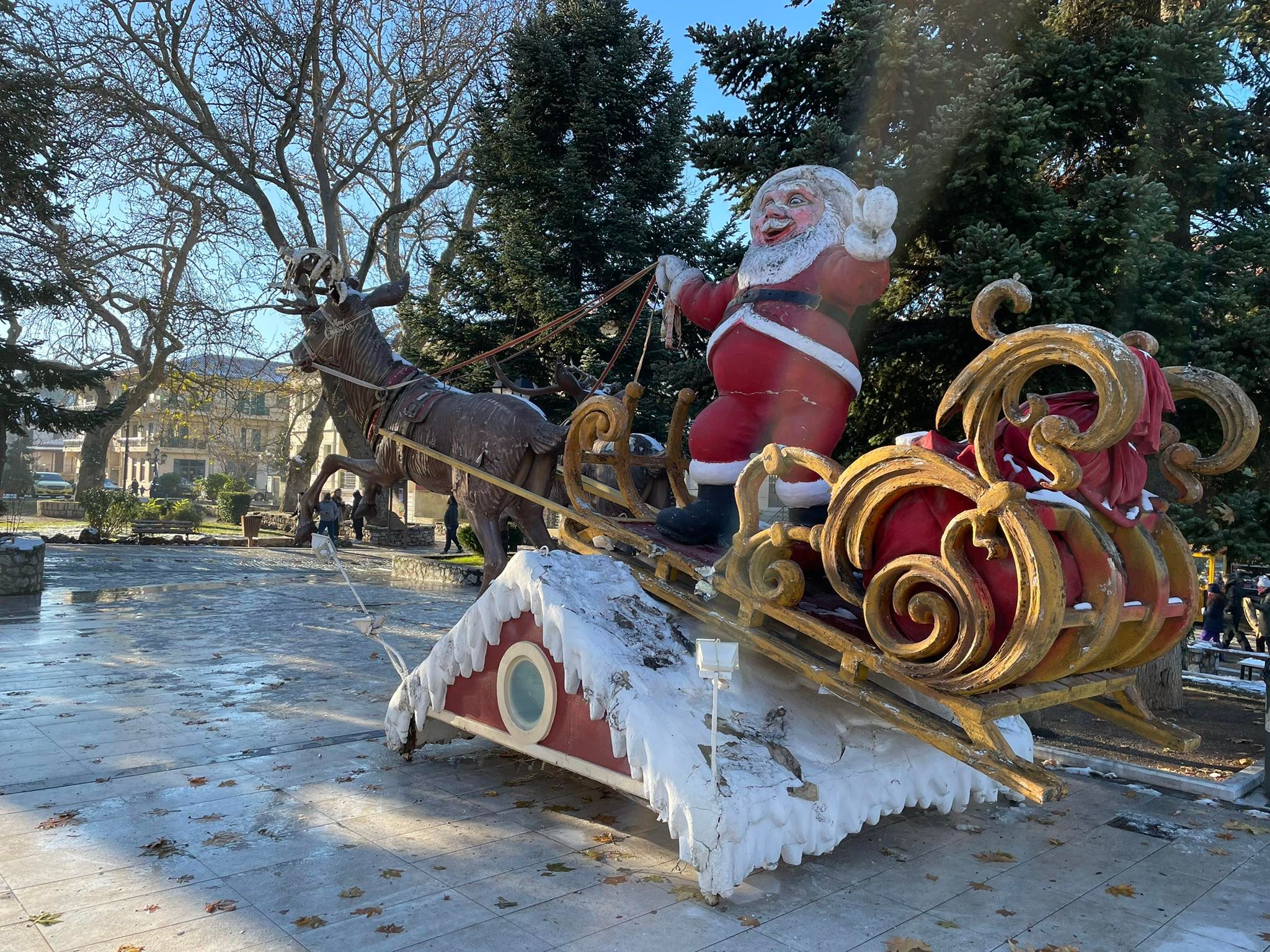 Οι πέντε ιδανικοί προορισμοί στην Ελλάδα για να περάσεις τα Χριστούγεννα