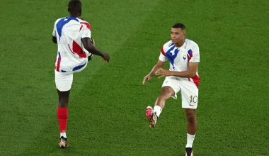 Μουντιάλ 2022: Η Γαλλία πέρασε στους «16» – «Λύγισε» την Δανία με 2-1 (upd)