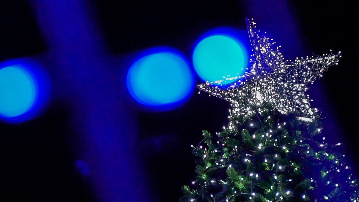 Η ενεργειακή κρίση «στραγγαλίζει» τα Ευρωπαϊκά Χριστούγεννα – «Σβήνουν» τα φώτα των στολισμών