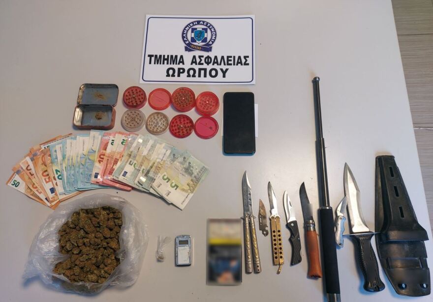 Ωρωπός: Συνελήφθη 14χρονος που βρέθηκαν στο σπίτι του 7 μαχαίρια | e-sterea.gr