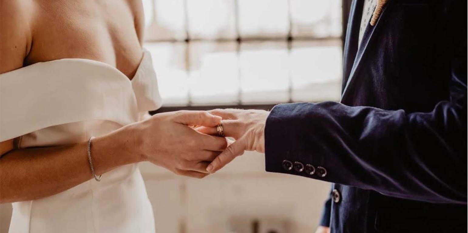 Αυτή είναι η ιδανική ηλικία για να παντρευτείτε