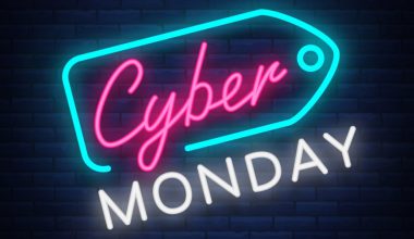 Cyber Monday: Συνεχίζονται σήμερα οι προσφορές – Τι πρέπει να προσέξετε