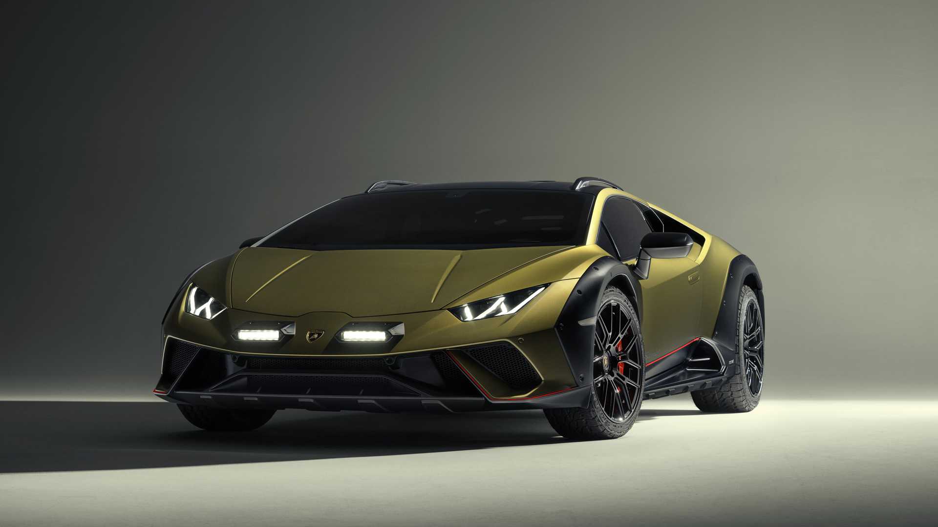 Με 610 ίππους η «χωμάτινη» Lamborghini Huracán Sterrato