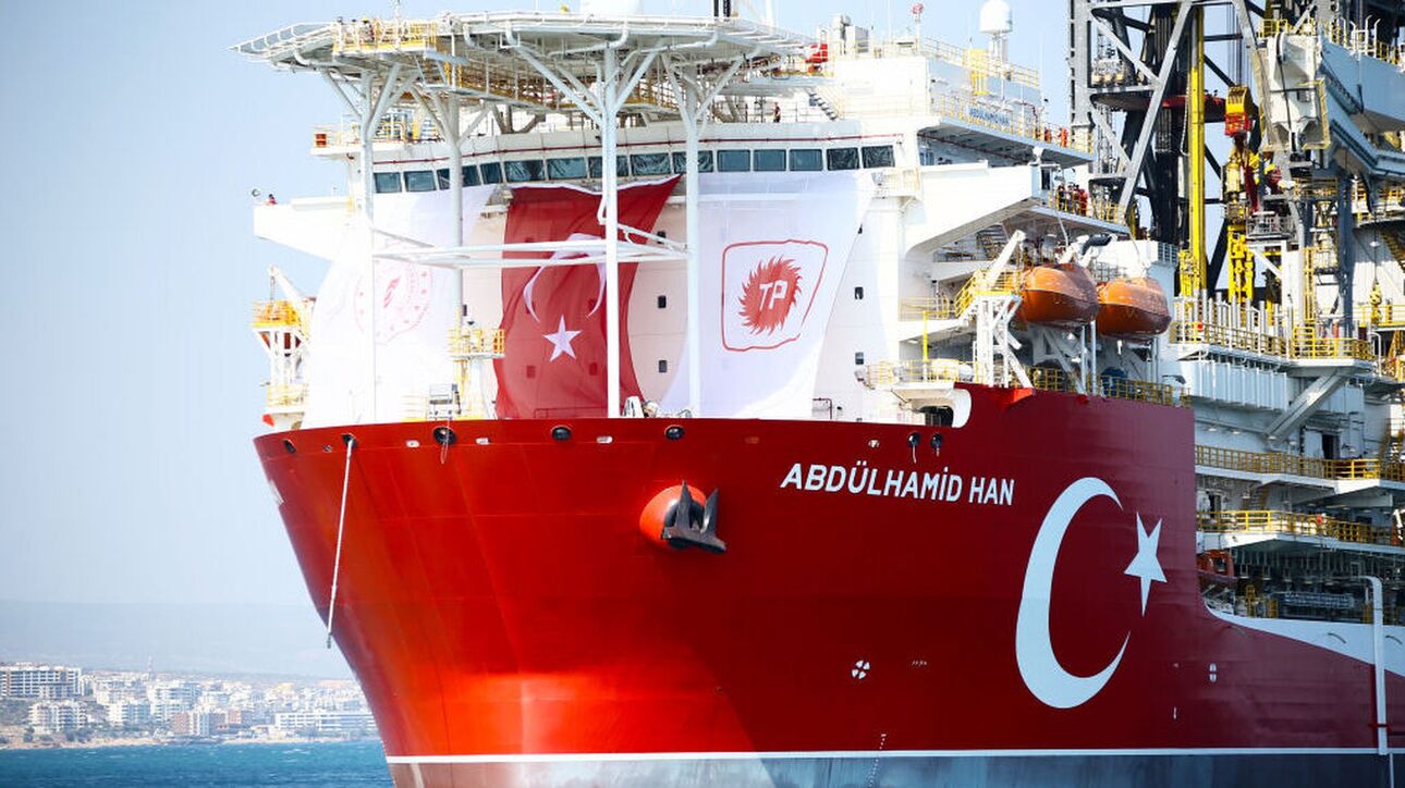 Μεταξύ Τουρκίας και κατεχόμενων βγάζει για έρευνες το Αμπντουλχαμίντ Χαν η Άγκυρα