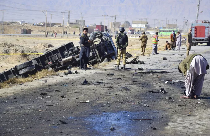 Πακιστάν: Επίθεση βομβιστή-καμικάζι – Τουλάχιστον 4 νεκροί και 27 τραυματίες