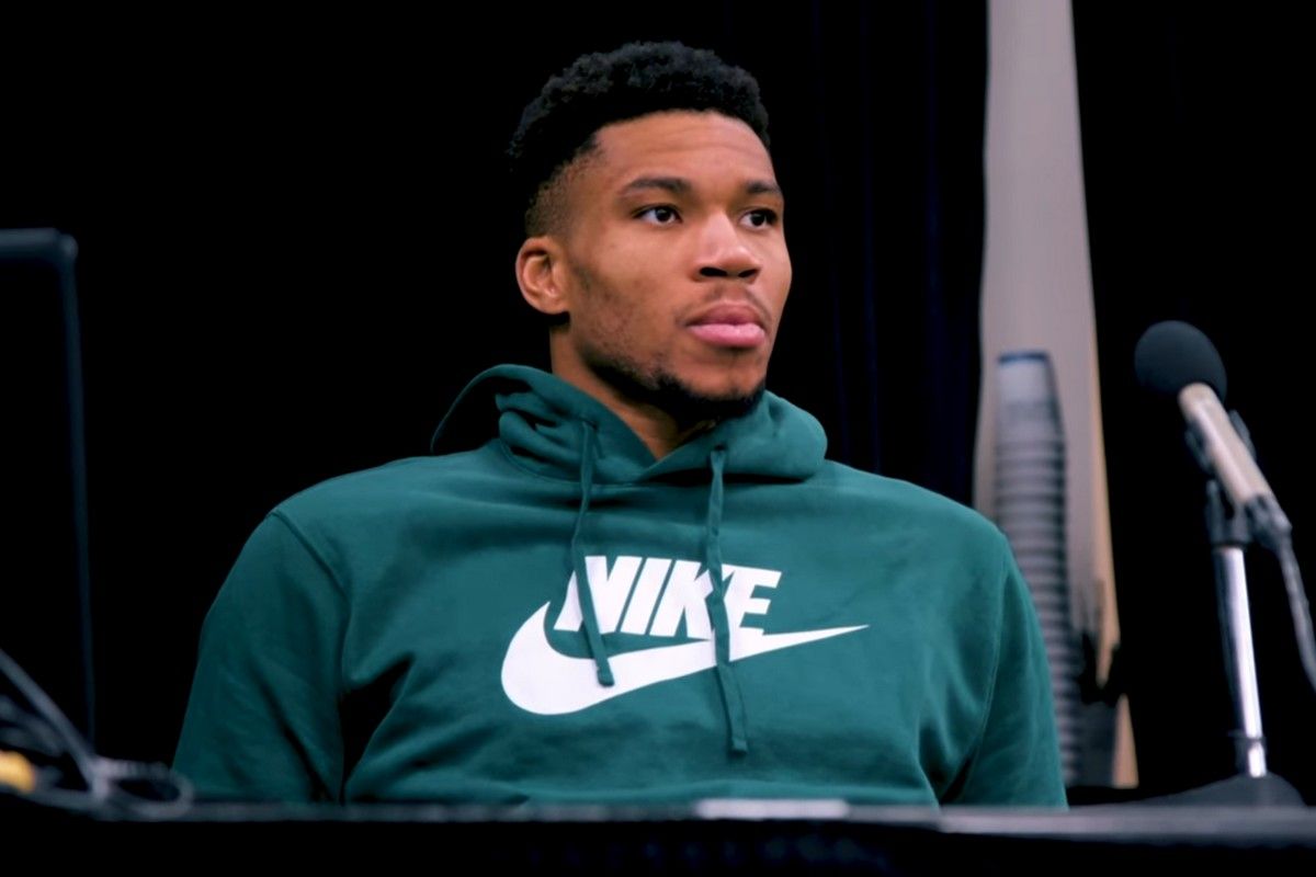 Γ.Αντετοκούνμπο: «Όσο είμαι υγιής, θα φοράω τη φανέλα της Εθνικής Ελλάδας» (βίντεο)