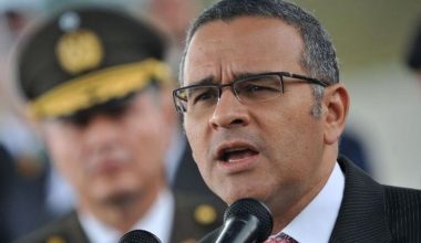 Ελ Σαλβαδόρ: Πρώην πρόεδρος θα δικαστεί διότι επιδίωξε ανακωχή με τις συμμορίες