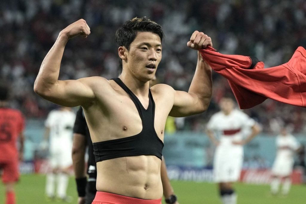 Μουντιάλ: Τρομερή νίκη-πρόκριση στις καθυστερήσεις για τη Νότια Κορέα – Πέρασε ως πρώτη η Πορτογαλία (2-1)