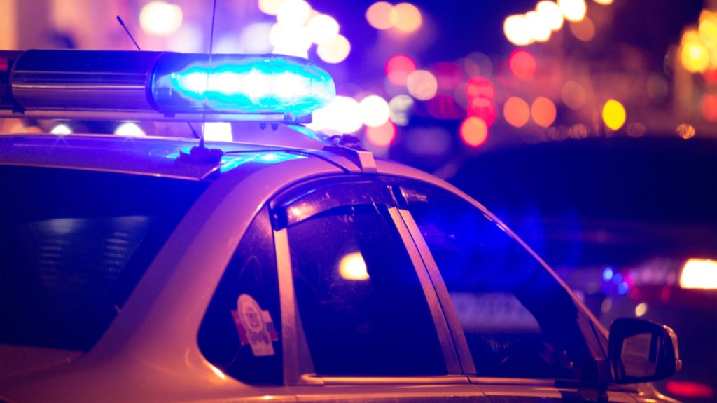 Θεσσαλονίκη: «Μπούκαραν» σε μίνι μάρκετ – Άρπαξαν τις εισπράξεις και έγιναν «καπνός»