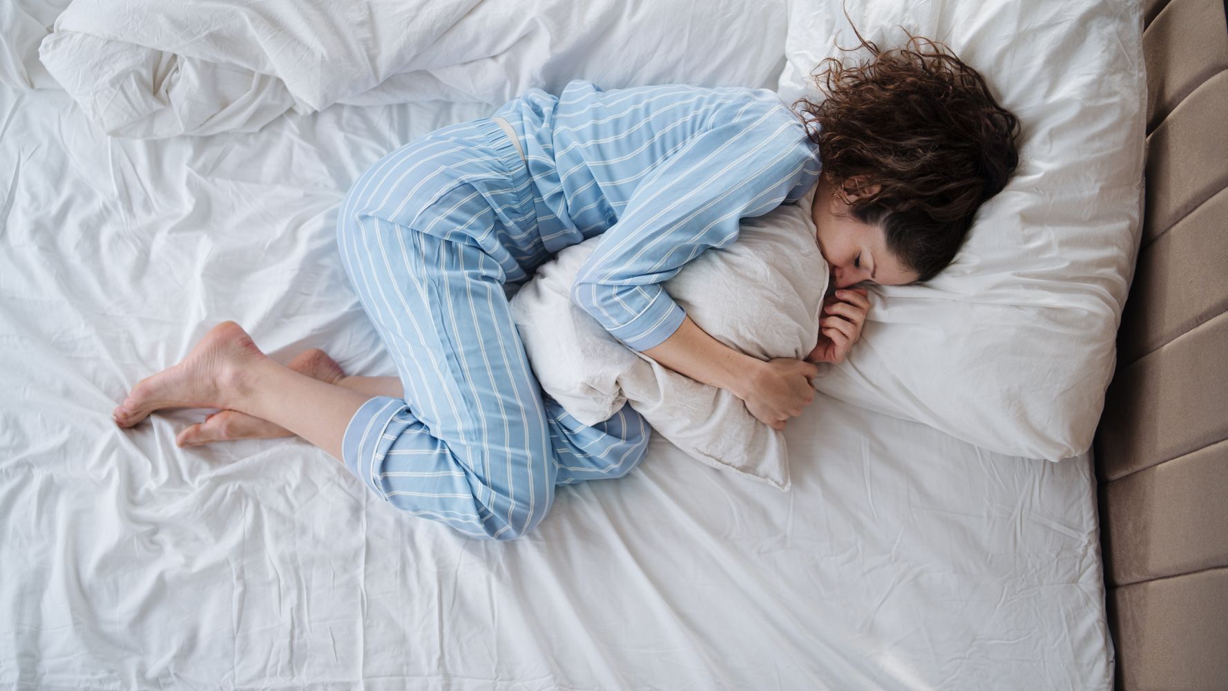 Ύπνος: Αυτή είναι η στάση που κάνει κακό στην πλάτη σας – Καλύτερα να την αποφεύγετε