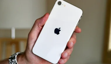 Μανχάταν: Άνδρας αγόρασε 300 iPhones από το Apple Store και τον λήστεψαν όταν τα έβαζε στο αμάξι