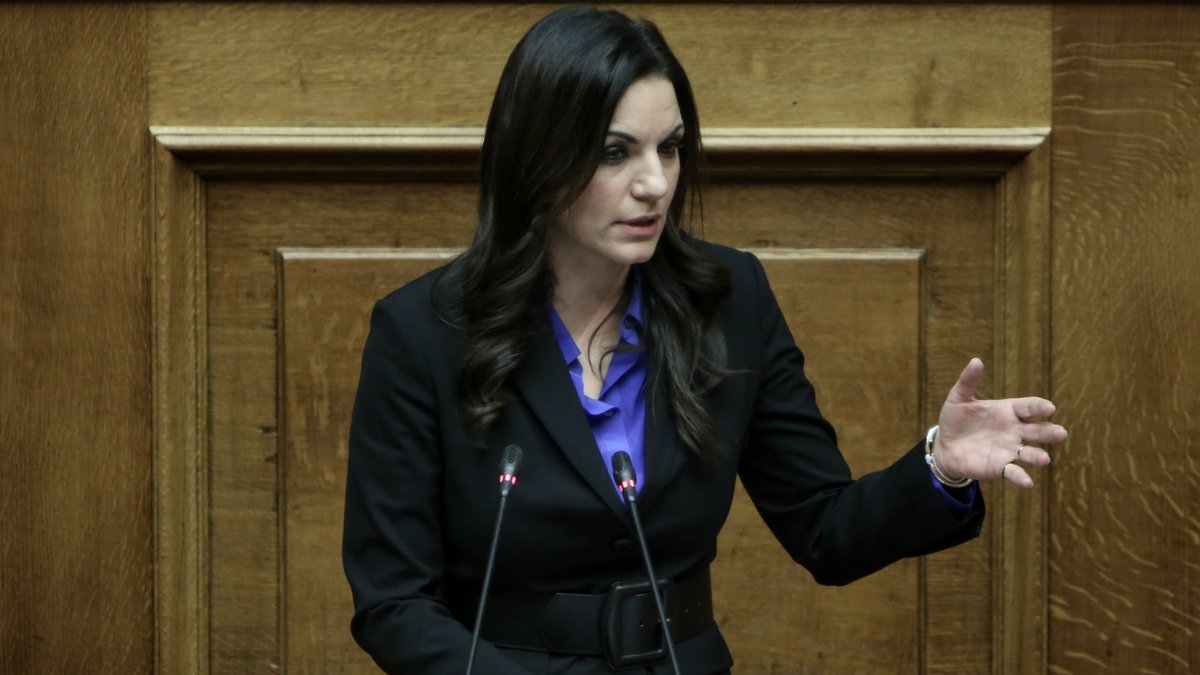 Νέες «ριπές» από την Όλγα Κεφαλογιάννη: «Να διαλευκανθεί το σκάνδαλο των υποκλοπών πριν τις εκλογές»