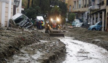 Κακοκαιρία «σφυροκόπησε» τη Σικελία: Κατολισθήσεις, πλημμύρες και κλειστοί δρόμοι (βίντεο)