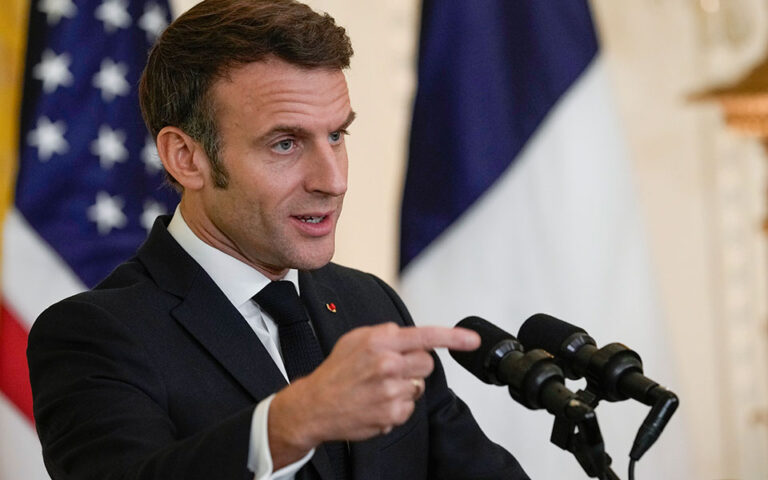 Μουντιάλ 2022: Ο Ε.Μακρόν προβλέπει νίκη της Γαλλίας με 3-1 επί της Πολωνίας