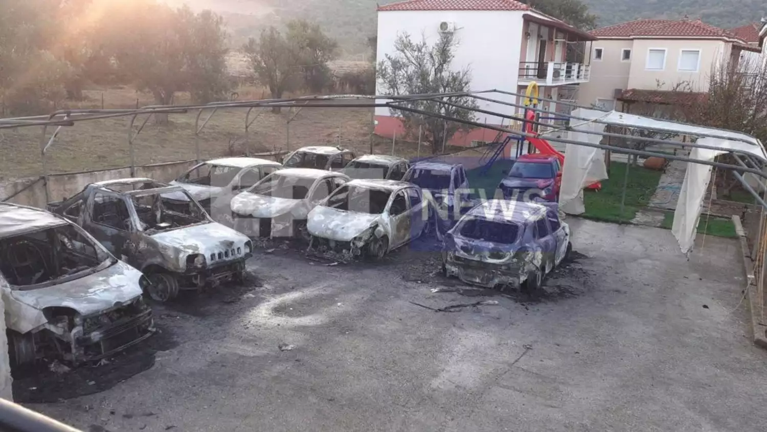 Λέσβος: Μια προσαγωγή για τον εμπρησμό 13 αυτοκινήτων στην Άναξο
