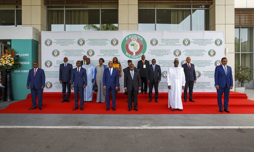 Οι ηγέτες της Δυτικής Αφρικής αποφάσισαν τη συγκρότηση δύναμης ενάντια στον τζιχαντισμό και τα πραξικοπήματα