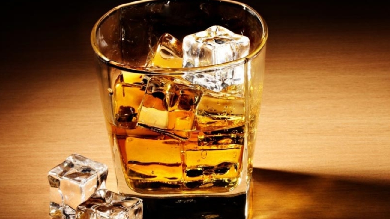 Η λίστα για την κατανάλωση αλκοόλ στην Ευρώπη – Ποιοι αναδείχθηκαν «πρωταθλητές» και σε ποια θέση βρίσκεται η Ελλάδα