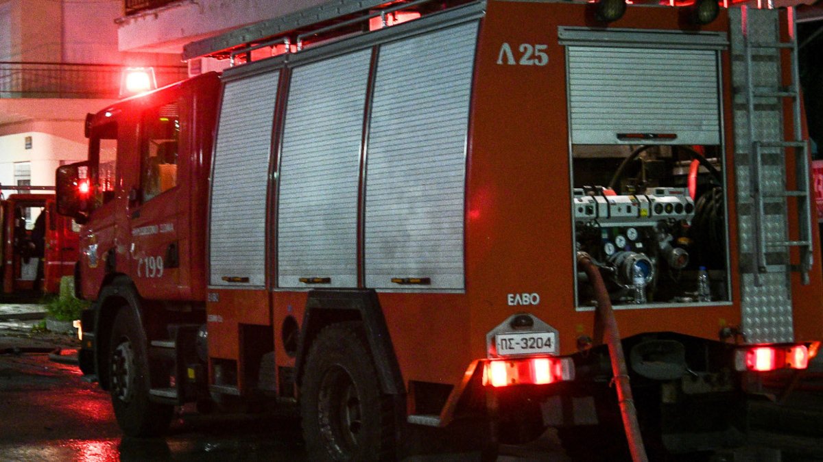 Πάτρα: Τυλίχθηκε στις φλόγες μονοκατοικία στο Ρίο – Συναγερμός στην Πυροσβεστική