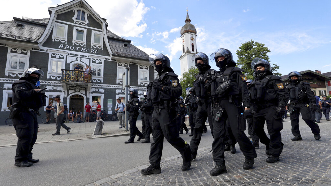 Γερμανία: Συνελήφθησαν 25 δεξιοί που «σχεδίαζαν πραξικόπημα»