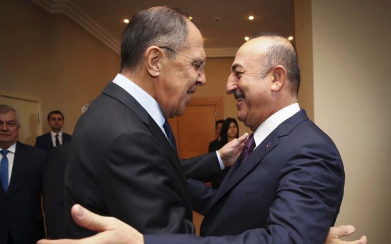 Πολιτικές διαβουλεύσεις Ρωσίας και Τουρκίας για την εφαρμογή της συμφωνίας του ΟΗΕ για το σιτάρι