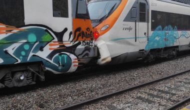 Ισπανία: Σύγκρουση τρένων στον σταθμό Montcada i Reixac – Τουλάχιστον 150 τραυματίες (φώτο)
