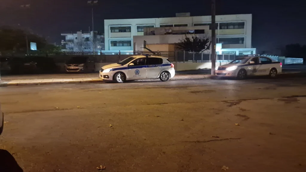 Θεσσαλονίκη: Η επικοινωνία της ΔΙ.ΑΣ με το κέντρο επιχειρήσεων μετά τον τραυματισμό του 16χρονου Ρομά