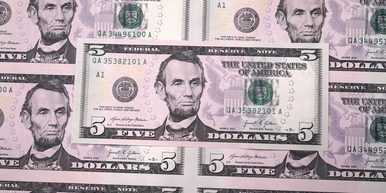 ΗΠΑ: Τα χαρτονομίσματα του δολαρίου θα φέρουν για πρώτη φορά τις υπογραφές δύο γυναικών