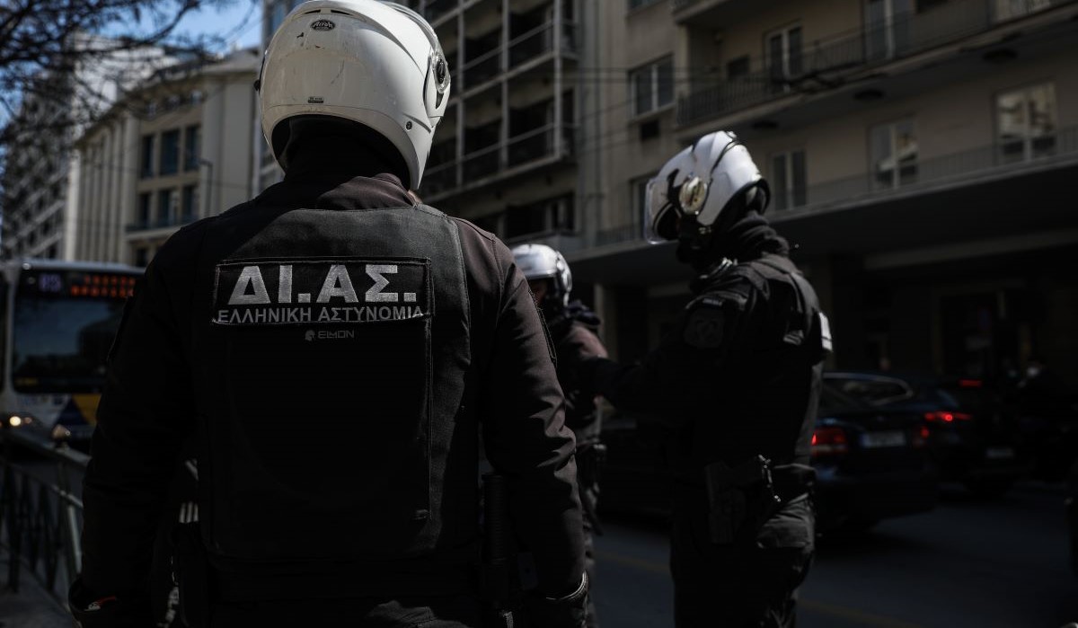 Υπόθεση 16χρονου Ρομά στη Θεσσαλονίκη – Συνήγορος 34χρονου αστυνομικού: «Είναι εντελώς αθώος»