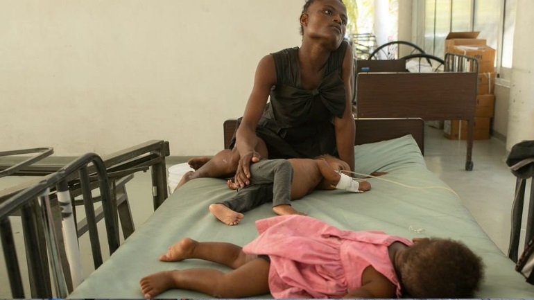 OHE: Εντείνεται η ανησυχία για την εξάπλωση της επιδημίας χολέρας στην Αϊτή