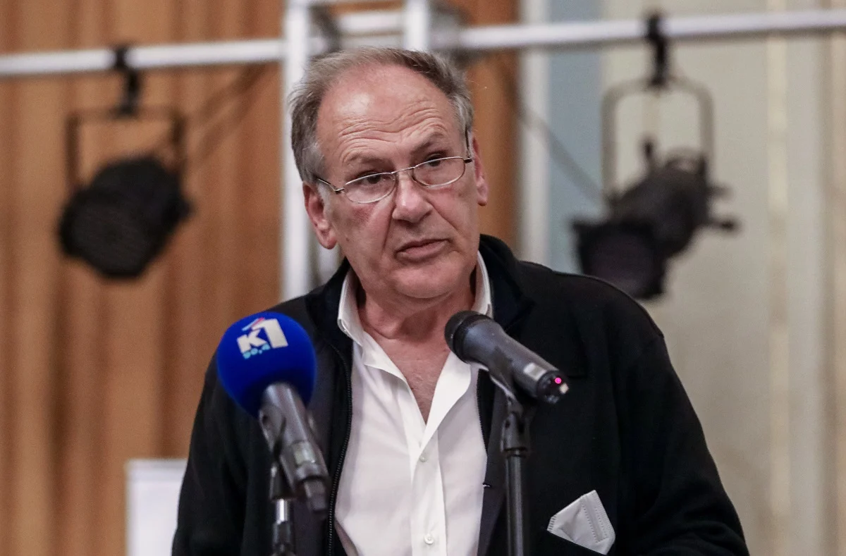 Κ.Λαλιώτης για Κ.Μητσοτάκη: «Η “χρυσόσκονη” του Πρίγκιπα έχει αντικατασταθεί με τη “σκουριά” του Βασιλιά»