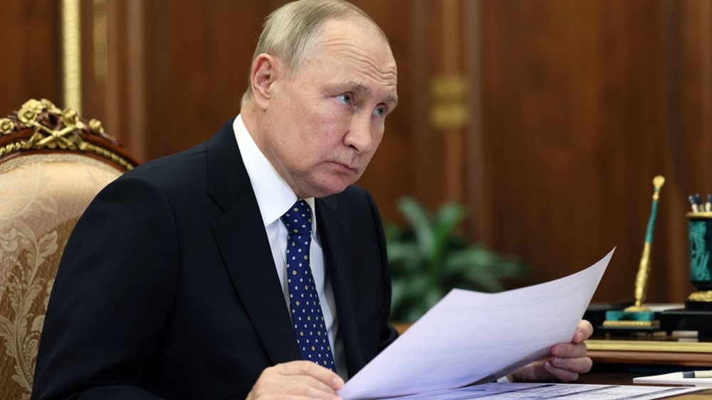 Β.Πούτιν: «Η επιθυμία της Δύσης για κυριαρχία αυξάνει τους κινδύνους σύγκρουσης»