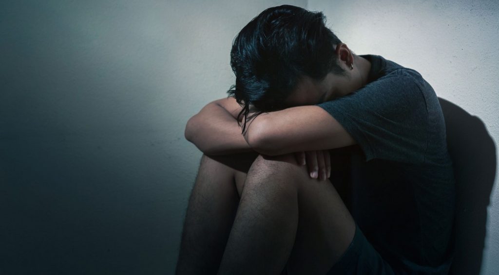 Κατάθλιψη: Αυτά είναι 4 απλά life hacks που μειώνουν τις πιθανότητες εμφάνισης στους άντρες