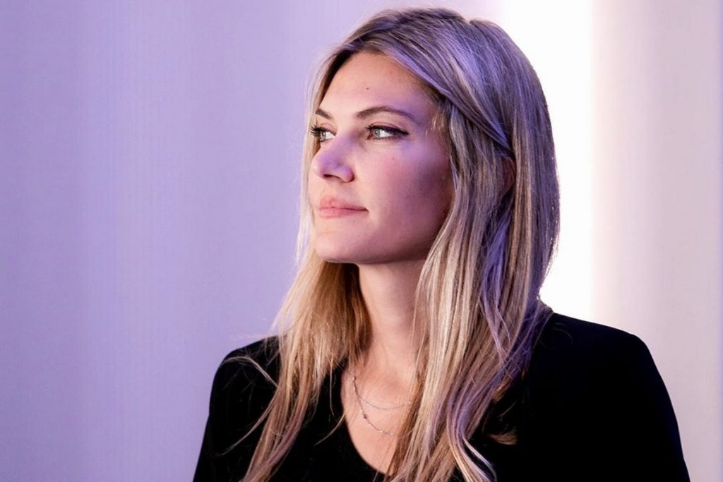 Σύλληψη Ε.Καϊλή: Σακούλες με χρήματα στο σπίτι της στις Βρυξέλλες και βαλίτσα με μετρητά στην κατοχή του πατέρα της!