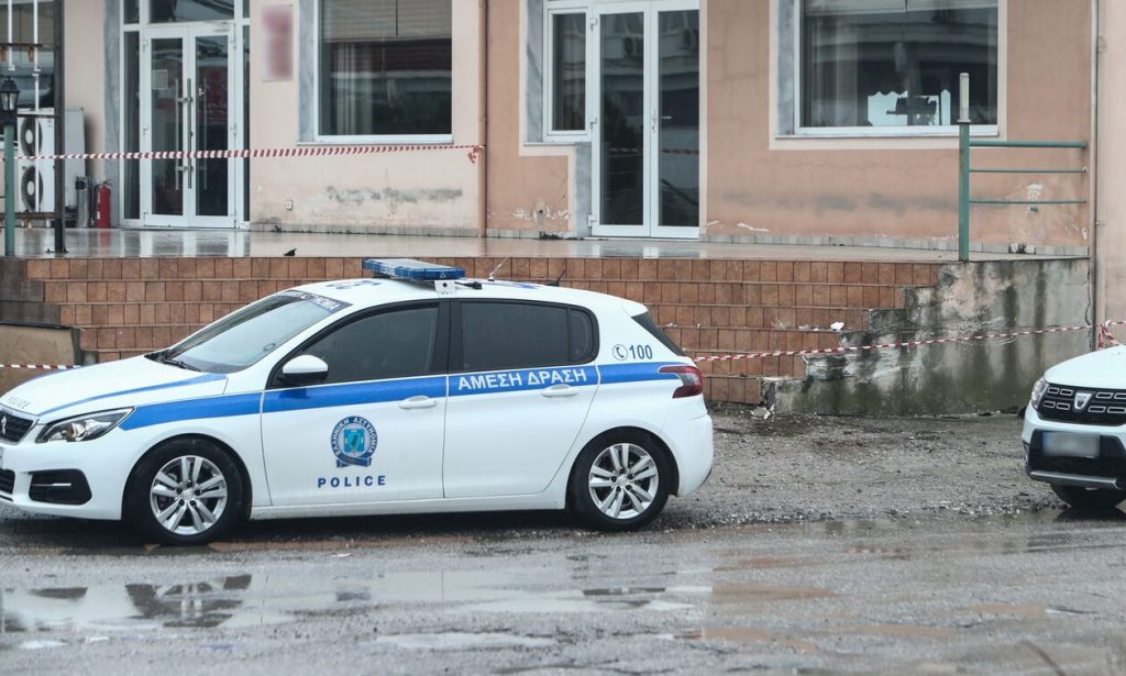 Συνήγορος αστυνομικού που πυροβόλησε τον Ρομά: «Δεν ήξεραν ότι καταδίωκαν ανήλικο»