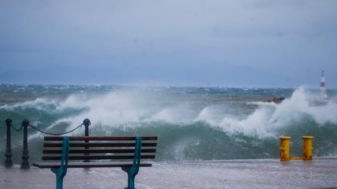 Μήνυμα από το «112» στην Κρήτη λόγω της κακοκαιρίας Gaia (φώτο)