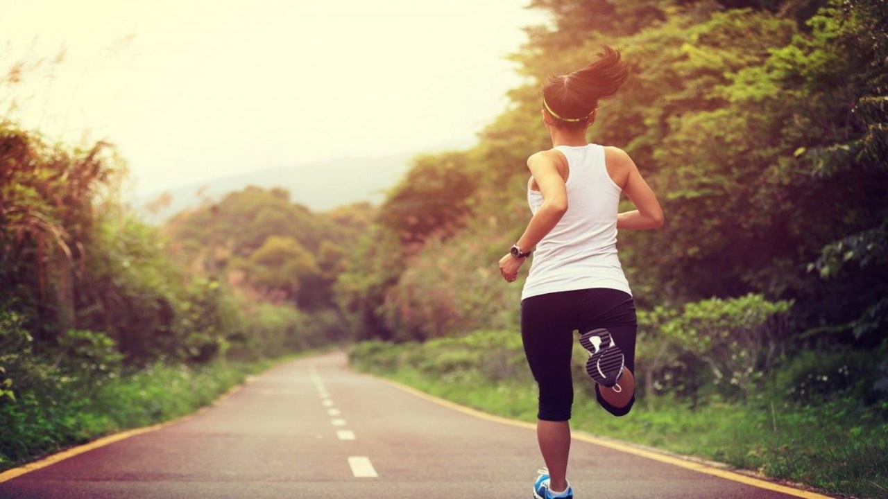 Τρέξιμο: Έτσι καταπολεμά την κακή διατροφή