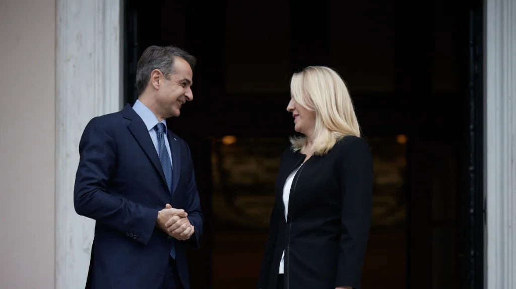 Συνάντηση Κ.Μητσοτάκη με την προεδρεύουσα στην Βοσνία και Ερζεγοβίνη στο Μέγαρο Μαξίμου – Τι συζήτησαν