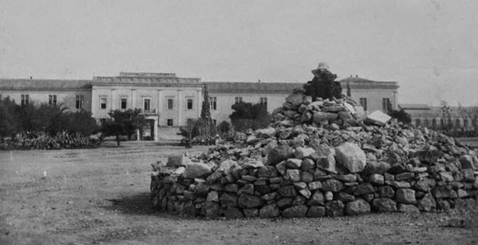 Σαν σήμερα: Το «Ανάθεμα» κατά του Ελευθερίου Βενιζέλου