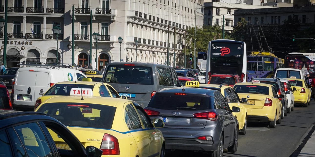 Αυξημένη η κίνηση στον Κηφισό λόγω τροχαίου (χάρτες)