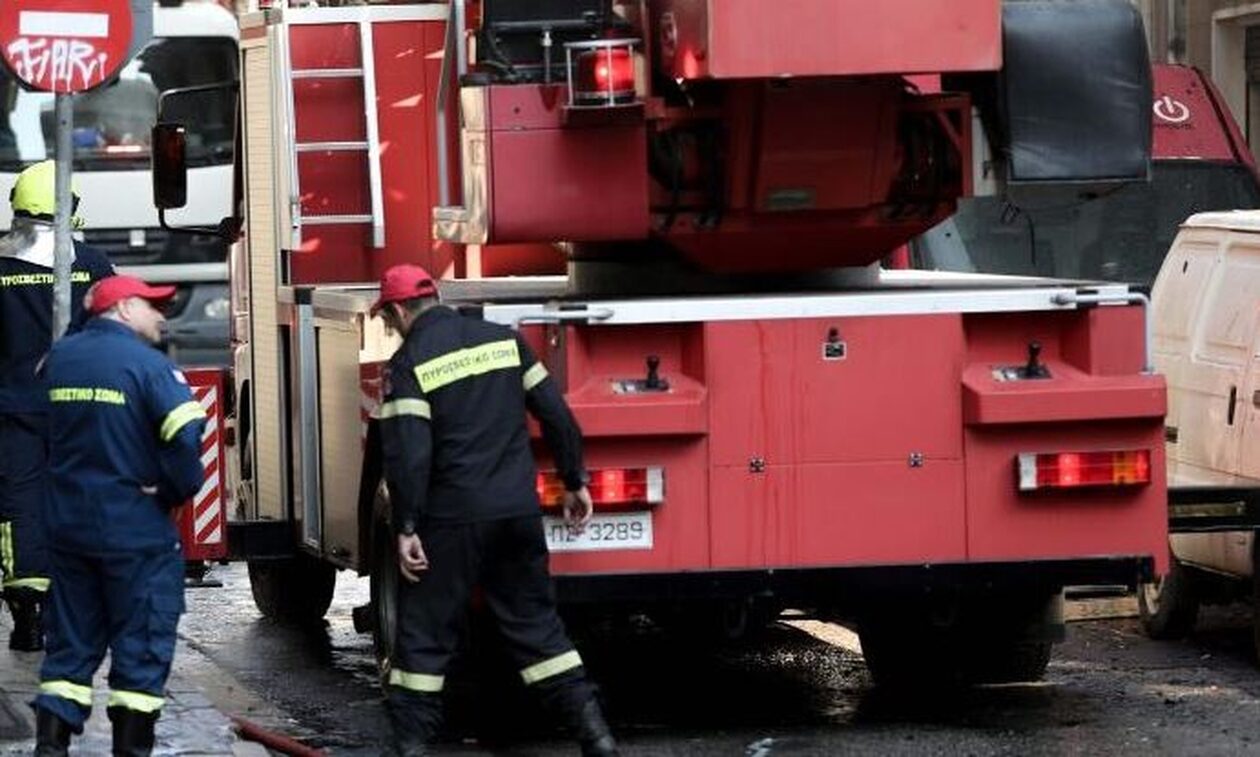 Φωτιά σε διαμέρισμα στη Θεσσαλονίκη