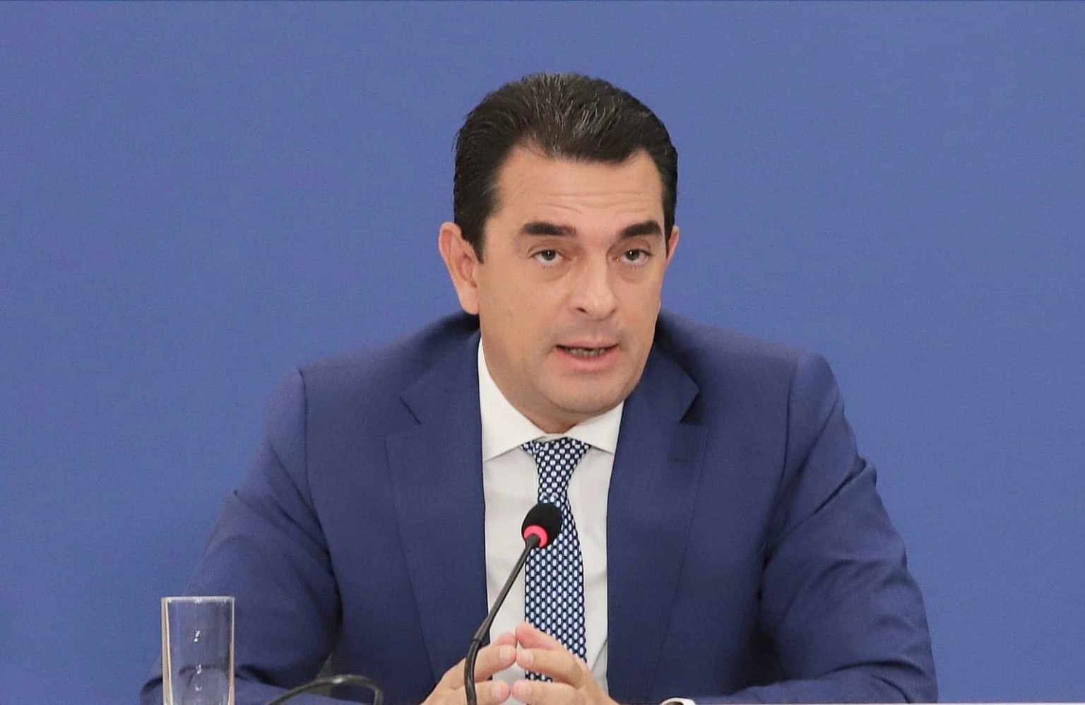 Κ.Σκρέκας για το πλαφόν: «Έχουμε φτάσει στο σημείο μηδέν – Πρέπει να συμφωνήσουμε χωρίς καθυστέρηση»