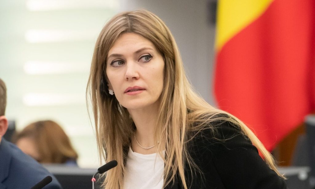 Καθαιρέθηκε από την αντιπροεδρία του Ευρωκοινοβουλίου η Εύα Καϊλή