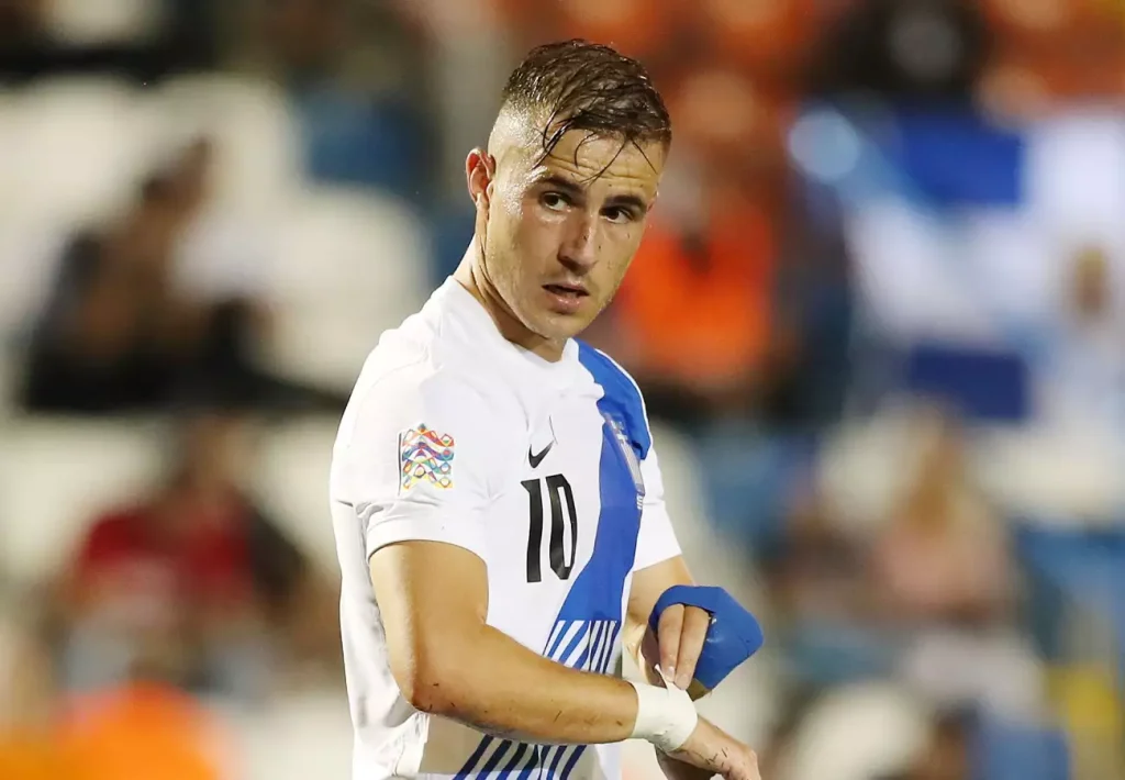 Δημήτρης Πέλκας: Εκτός δράσης για τρεις μήνες ο Έλληνας μεσοεπιθετικός της Χαλ