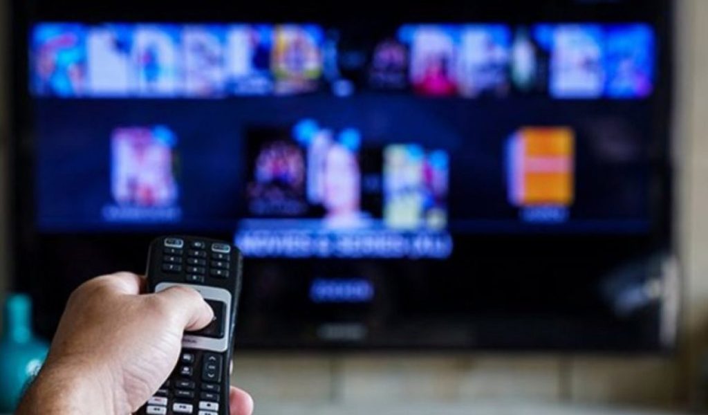 Πάτρα: Χειροπέδες σε 7 χάκερ που έκαναν ζημιά 10 εκατ. ευρώ πουλώντας σπασμένες υπηρεσίες συνδρομητικών καναλιών