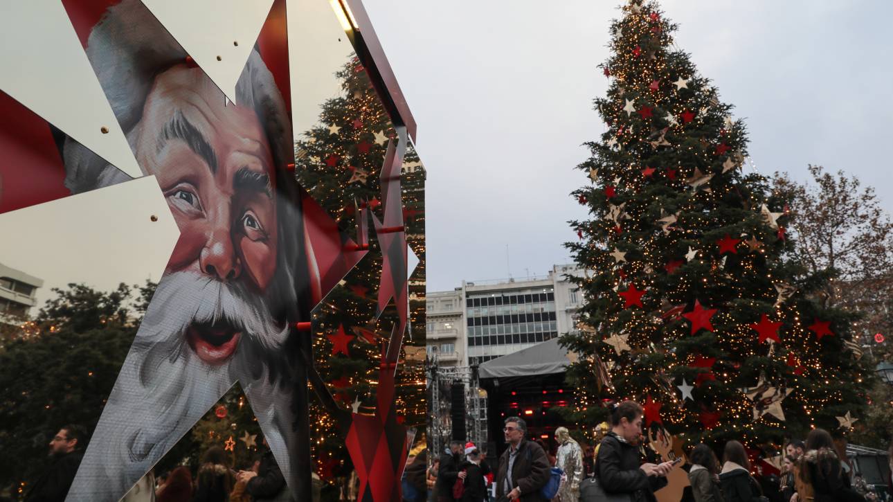 Σε ισχύ το εορταστικό ωράριο – Ανοιχτά την Κυριακή τα καταστήματα