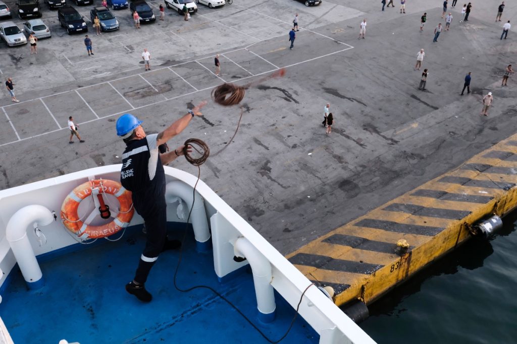 Εργατικό ατύχημα στο λιμάνι του Πειραιά – 61χρονος έπεσε από σκαλωσιά
