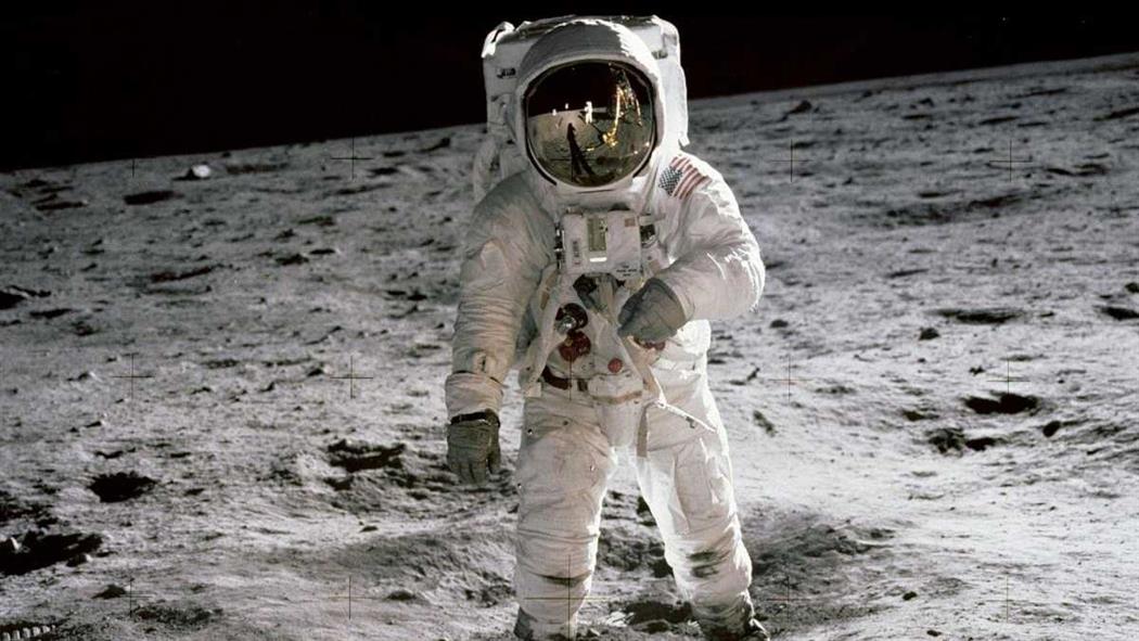 NASA: Aστροναύτης εξηγεί γιατί κανείς δεν έχει επισκεφθεί το φεγγάρι εδώ και 50 χρόνια