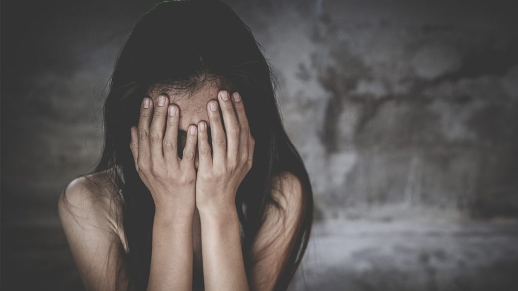 Κόρινθος: Το μήνυμα της μητέρας της 14χρονης που δέχθηκε σεξουαλική επίθεση από 5 συμμαθητές της