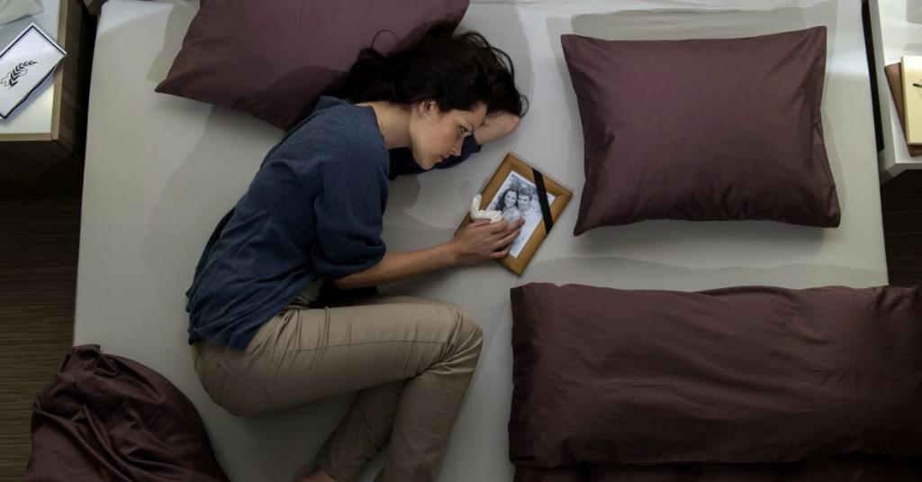 Τι να πεις και τι να αποφύγεις σε ένα άτομο που πενθεί ένα αγαπημένο του πρόσωπο